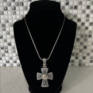 listing-status-banner